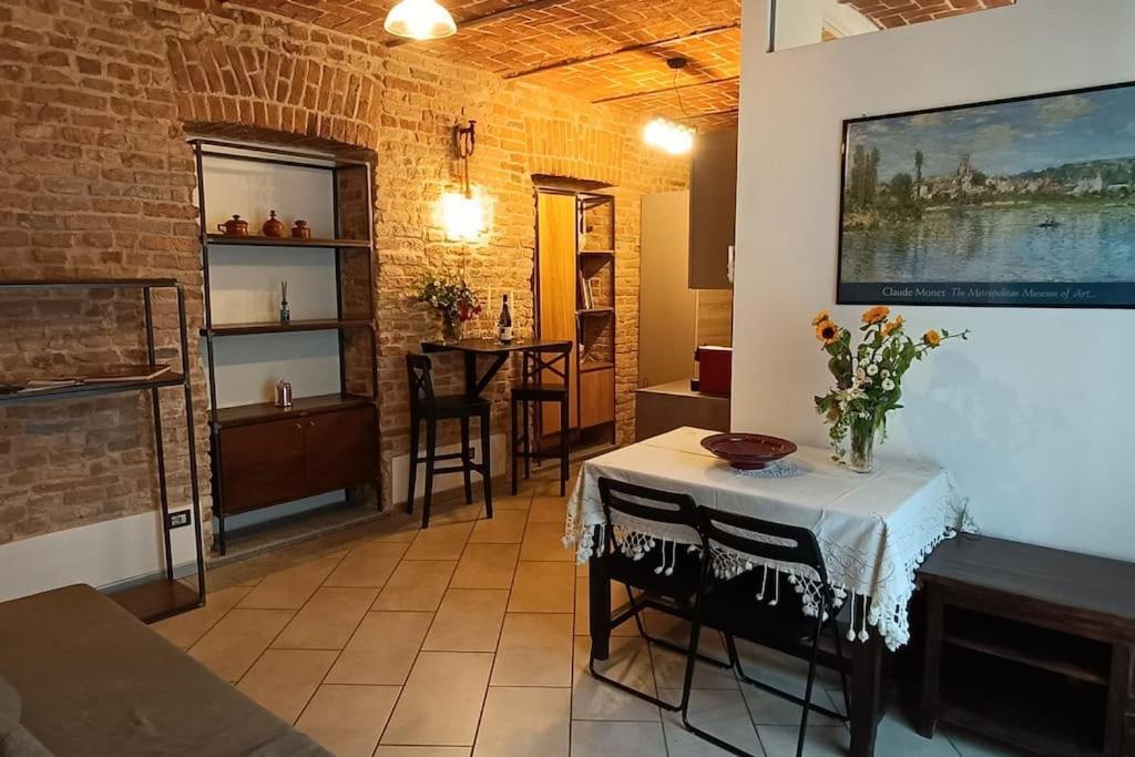 Piazza Statuto-Appartamento Tra Le Mura A-C E Wi-Fi Asti Exterior foto